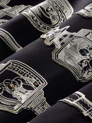 エルメス HERMESスカーフ Merveilleuses Lanternes embroidered scarf 90 - Black | Hermès USA